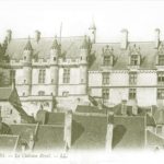 Королевский замок Лош и дворец, экскурсии из Парижа в замки Луары