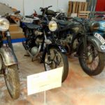 Музей автомобилей в Реймсе старые мотоциклы