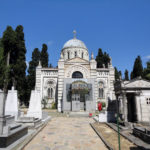 Православная церковь и кладбище