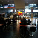 Аэропорт Шарль-де-Голль указатель на терминалы и табло